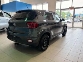 2024 Hyundai Venue Essential Ivt Two