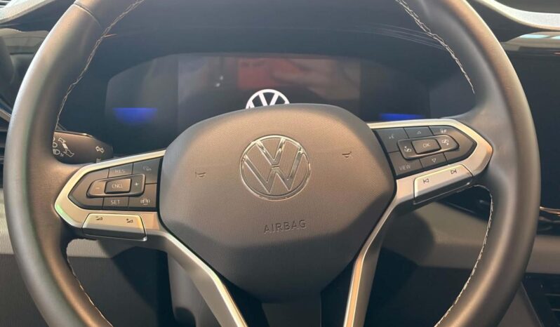 
								2024 Volkswagen Taos Trendline 1.5t 7sp full									