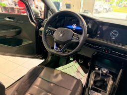 
										2024 Volkswagen Golf R 2.0 T 6sp full									