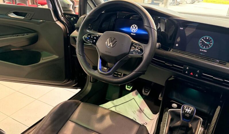
								2024 Volkswagen Golf R 2.0 T 6sp full									