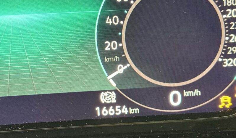 
								2024 Volkswagen Golf R 2.0 T 6sp full									