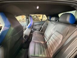 
										2024 Volkswagen Golf R 2.0 T 6sp full									