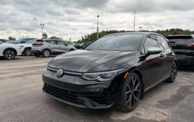 2024 Volkswagen Golf R 2.0 T 6sp