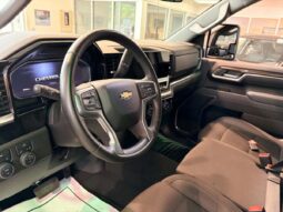 
										2025 Chevrolet Silverado 2500 4wd Crew Cab full									