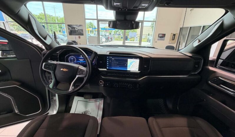 
								2025 Chevrolet Silverado 2500 4wd Crew Cab full									