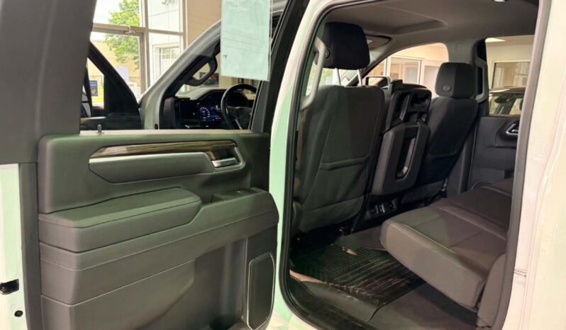 
								2025 Chevrolet Silverado 2500 4wd Crew Cab full									