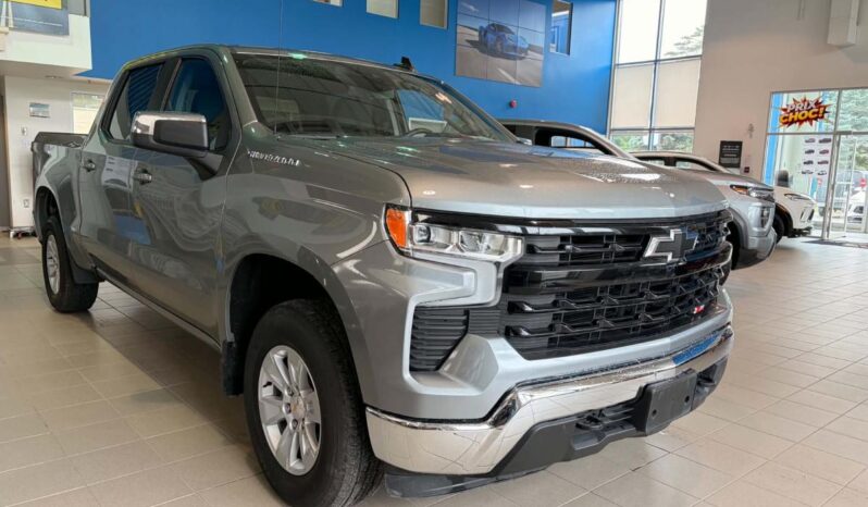 
								2025 Chevrolet Silverado 1500 Crew Cab Short Box 4 full									