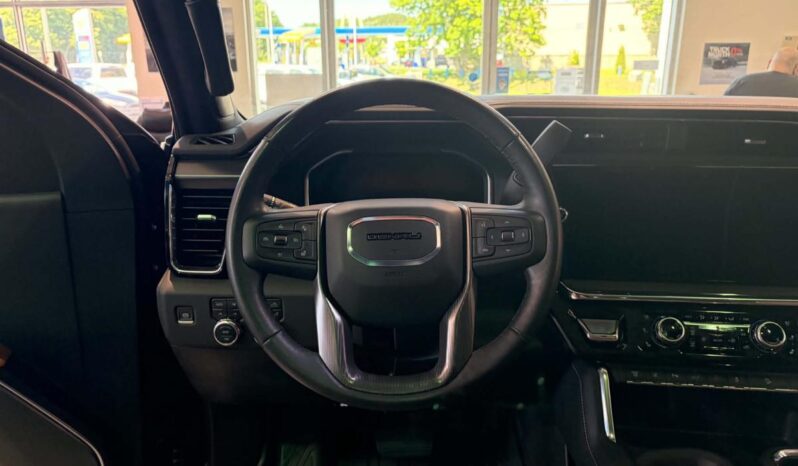 
								2025 GMC Sierra 2500 4wd Crew Cab full									