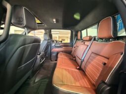 
										2025 GMC Sierra 2500 4wd Crew Cab full									