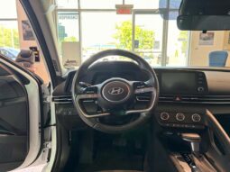 
										2025 Hyundai Elantra Preferred Ivt full									