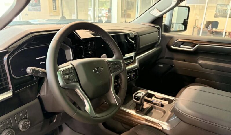 
								2026 Chevrolet Silverado 1500 Crew Cab Standard full									