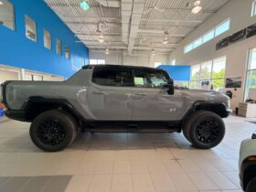 2026 GMC Hummer EV Pickup E4wd Crew Cab 2x