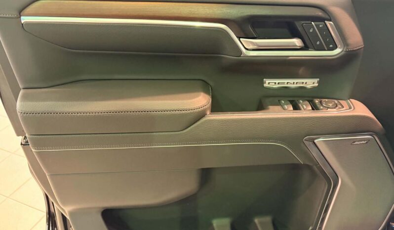 
								2026 GMC Sierra 1500 Crew Cab Standard full									