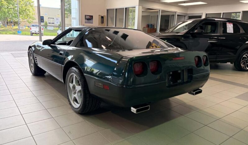 
								1991 Chevrolet Corvette 2dr Coupe full									