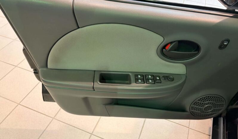 
								2007 Saturn Ion Midlevel Sedan At full									