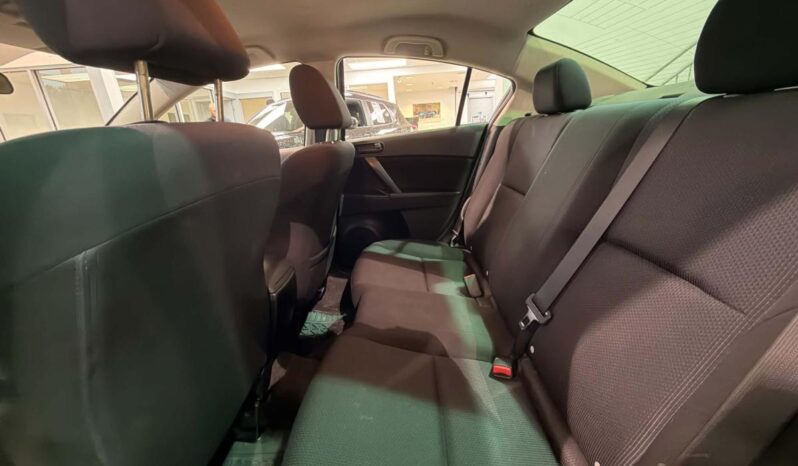 
								2011 Mazda Mazda3 Sport Gs At full									
