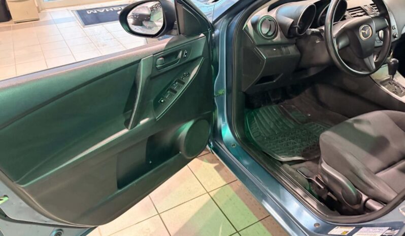 
								2011 Mazda Mazda3 Sport Gs At full									