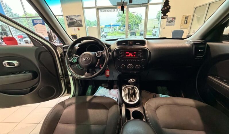 
								2015 Kia Soul 2.0l Ex At full									