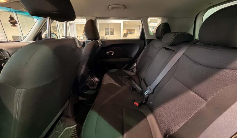 
								2015 Kia Soul 2.0l Ex At full									