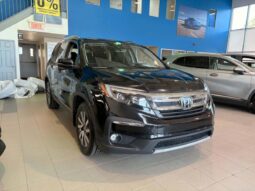 
										2021 Honda Pilot EX full									