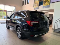 
										2021 Honda Pilot EX full									