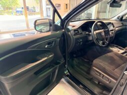 
										2021 Honda Pilot EX full									