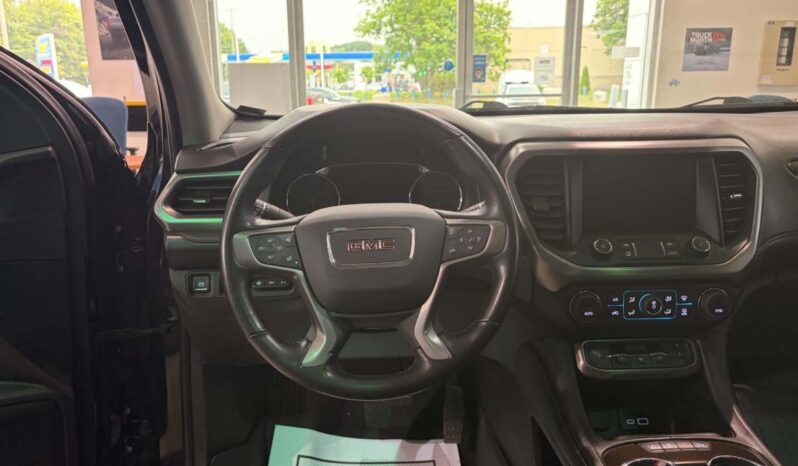 
								2022 GMC Acadia Awd At4 full									