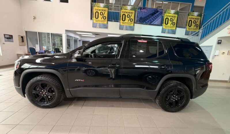 
								2022 GMC Acadia Awd At4 full									