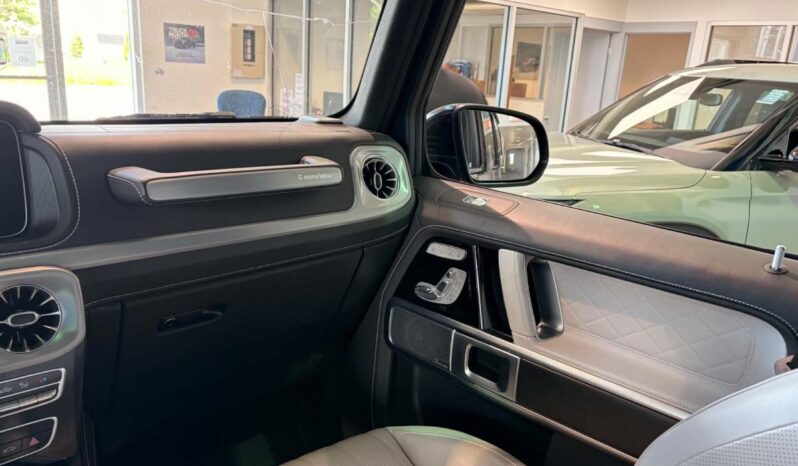 
								2022 Mercedes-Benz G 63 AMG SUV full									
