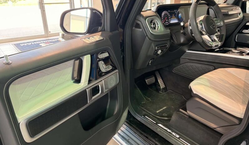
								2022 Mercedes-Benz G 63 AMG SUV full									