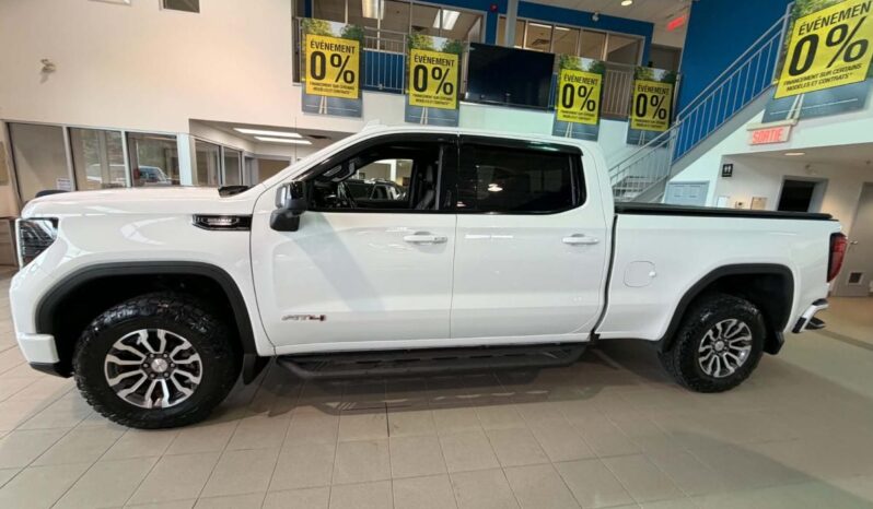 
								2023 GMC Sierra 1500 Crew Cab 4×4 At4 full									