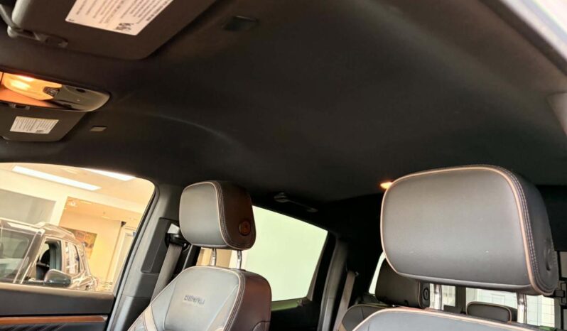 
								2024 GMC Canyon Crew Cab Short Box 4 full									