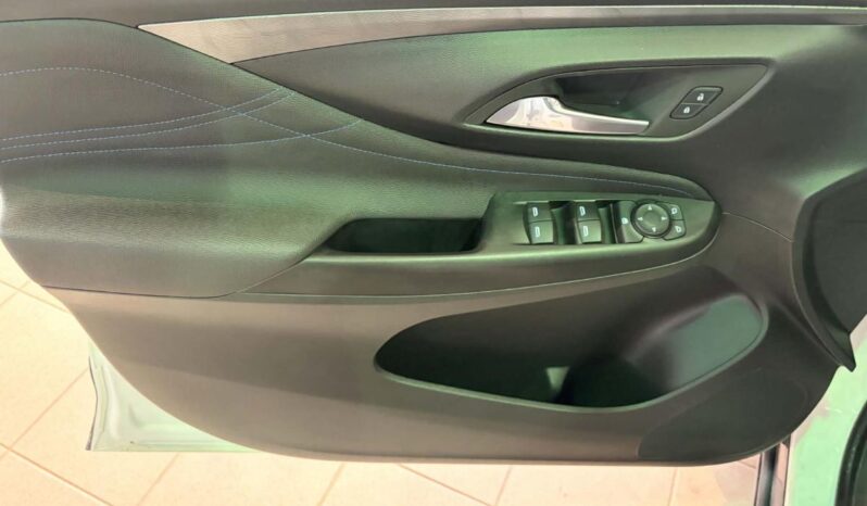 
								2025 Buick Envista Fwd 4dr Sport full									