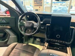 
										2025 GMC Yukon 4wd 4dr At4 Ultimate full									