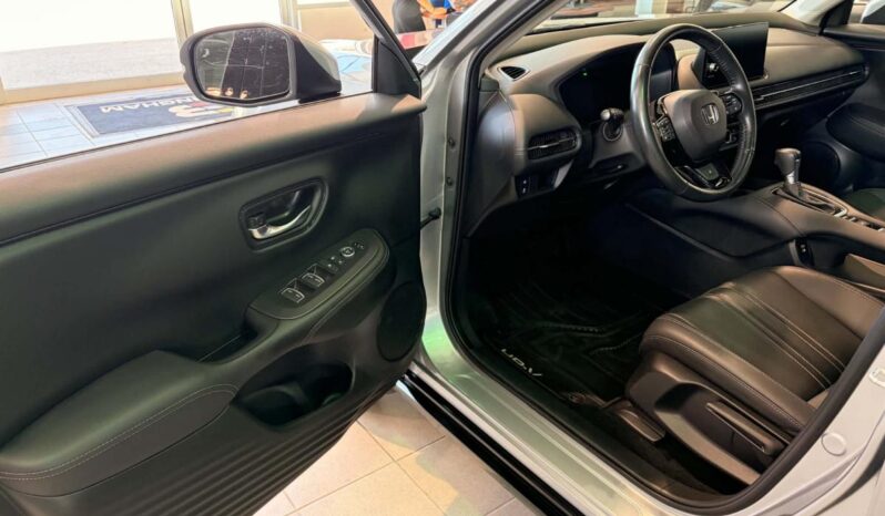 
								2025 Honda HR-V Ex-L Navi Awd Cvt full									