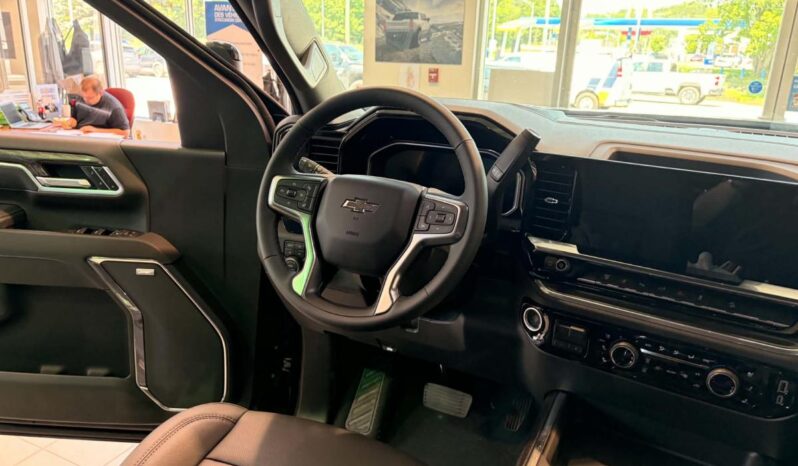 
								2026 Chevrolet Silverado 2500 4wd Crew Cab full									