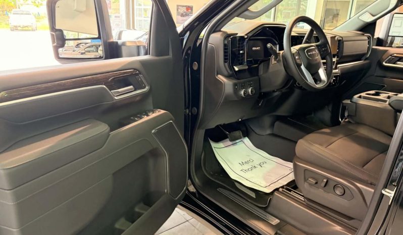 
								2026 GMC Sierra 3500 4wd Crew Cab Long full									