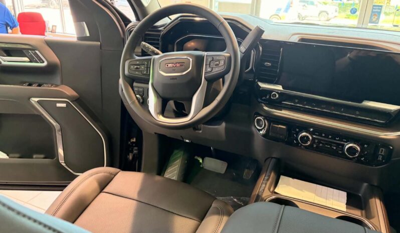 
								2026 GMC Sierra 2500 Crew Cab Standard full									