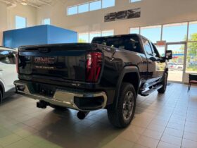 2026 GMC Sierra 2500 Crew Cab Standard