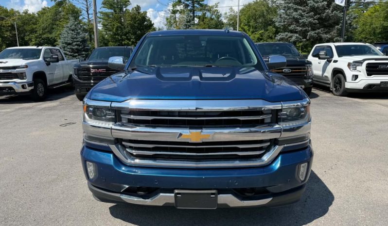 
								2017 Chevrolet Silverado 1500 Crew 4×4 High full									
