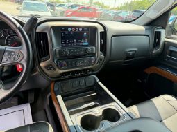 
										2017 Chevrolet Silverado 1500 Crew 4×4 High full									