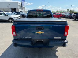
										2017 Chevrolet Silverado 1500 Crew 4×4 High full									