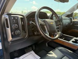 
										2017 Chevrolet Silverado 1500 Crew 4×4 High full									
