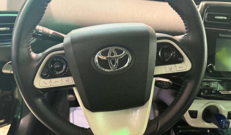 
								2017 Toyota Prius Touring Cvt full									