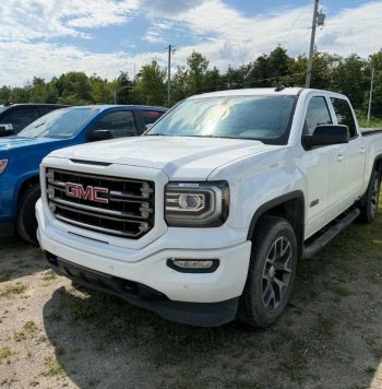 2018 GMC Sierra 1500 - Used Truck - VIN: 3GTU2NEJ2JG344176 - Buckingham Chevrolet Buick GMC Gatineau