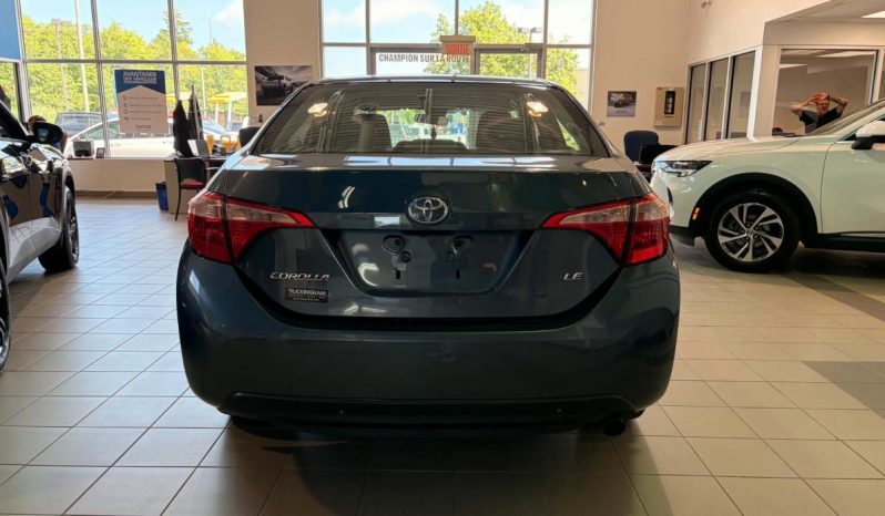 
								2018 Toyota Corolla 4-Door Sedan Se Cvti full									