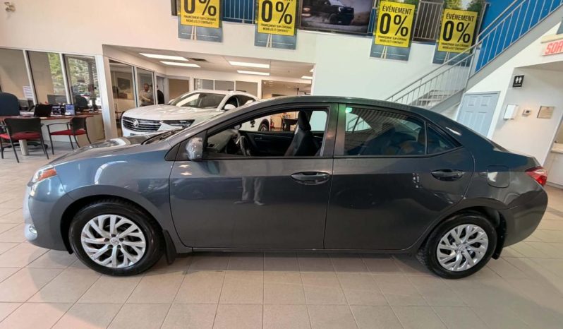 
								2018 Toyota Corolla 4-Door Sedan Se Cvti full									