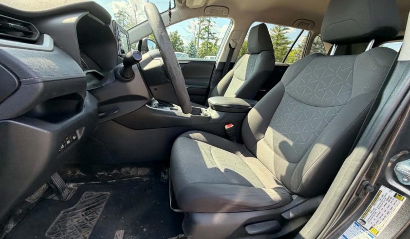 
								2020 Toyota RAV4 Awd Le full									
