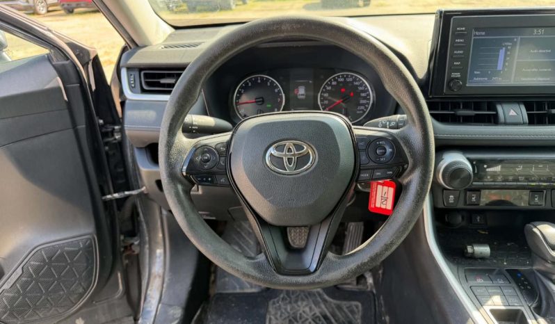 
								2020 Toyota RAV4 Awd Le full									