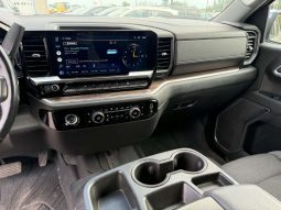 
										2022 Chevrolet Silverado 1500 Crew Cab 4×4 Lt full									